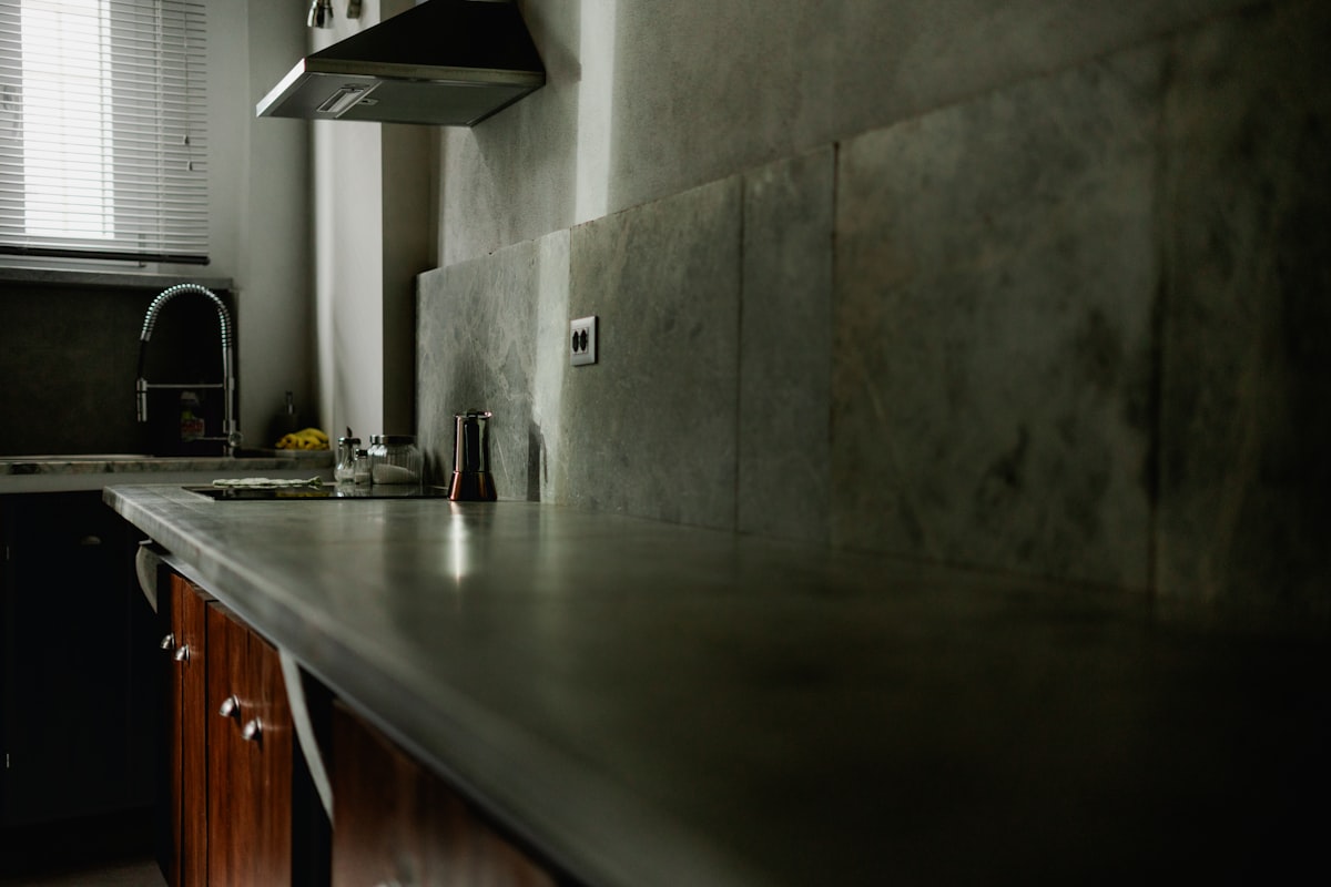De witte keuken is opeens saai geworden
